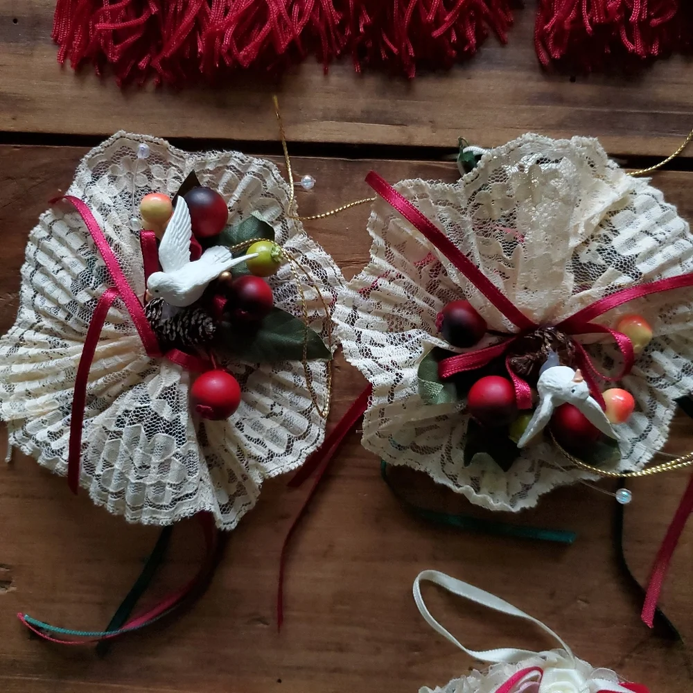 Bundle of 18 Victorian Christmas Tree Ornaments